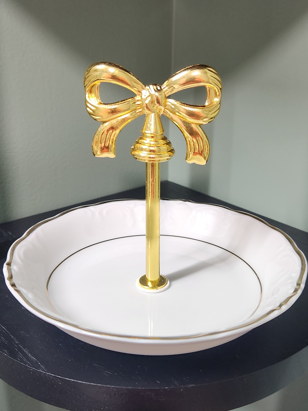 🌸 Handmade Trinket Dish with Gold Bow 🌸